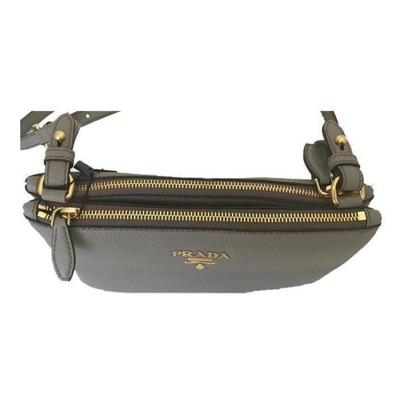 Prada Vitello Phenix Argilla Gray Leather Logo Plaque Crossbody - Picture 4 of 10